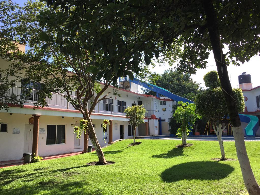 Hotel Quinta Paraiso Cocoyoc Exteriör bild