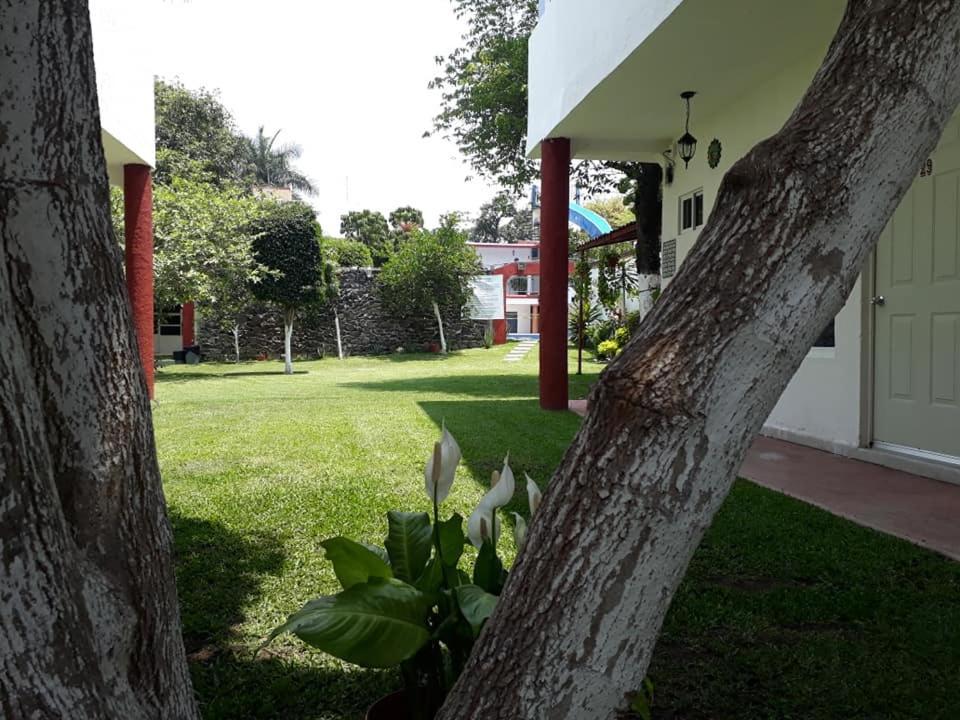 Hotel Quinta Paraiso Cocoyoc Exteriör bild